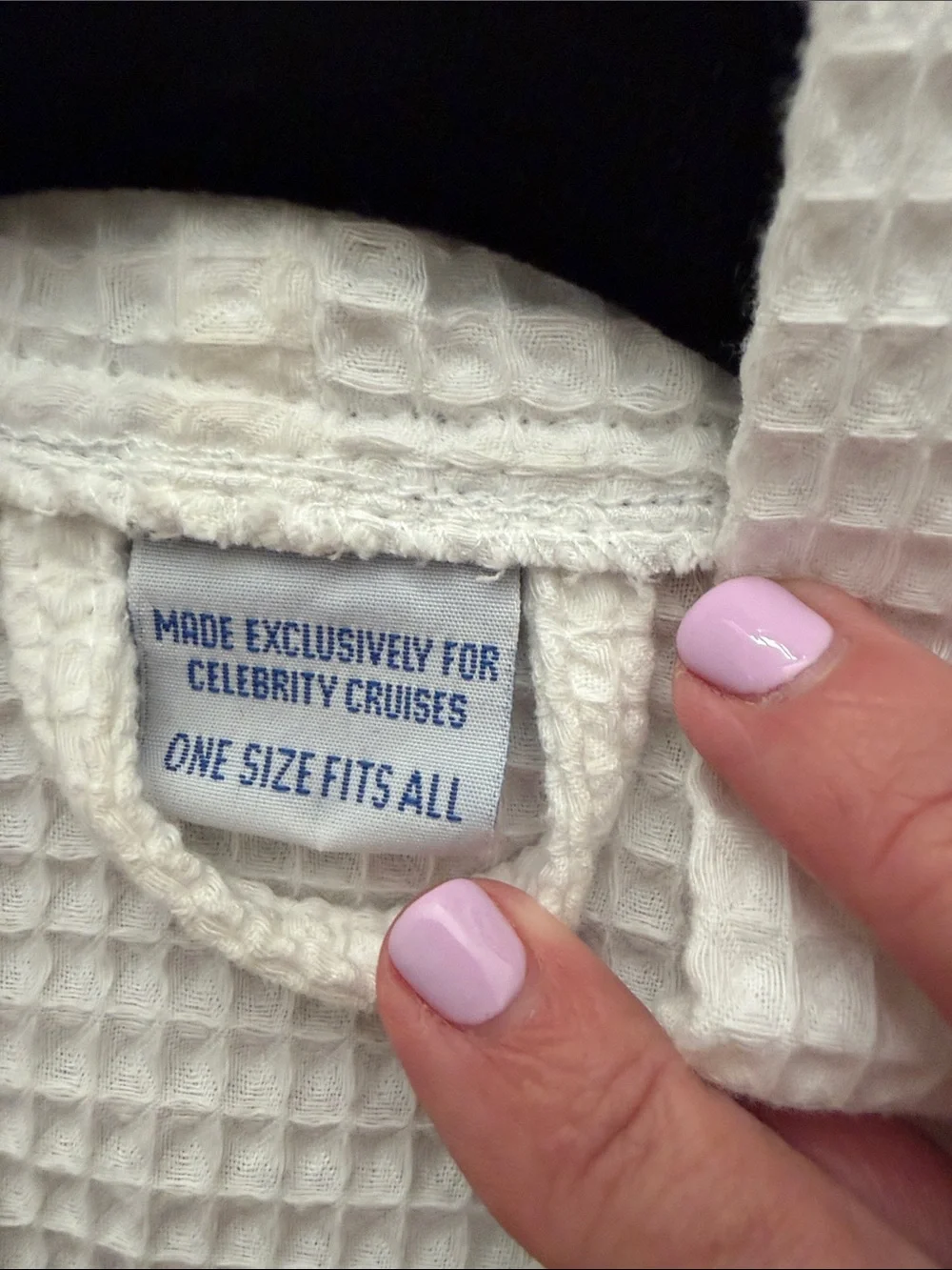 Celebrity Cuises White Waffle Bathrobe with Blue Trim NWOT